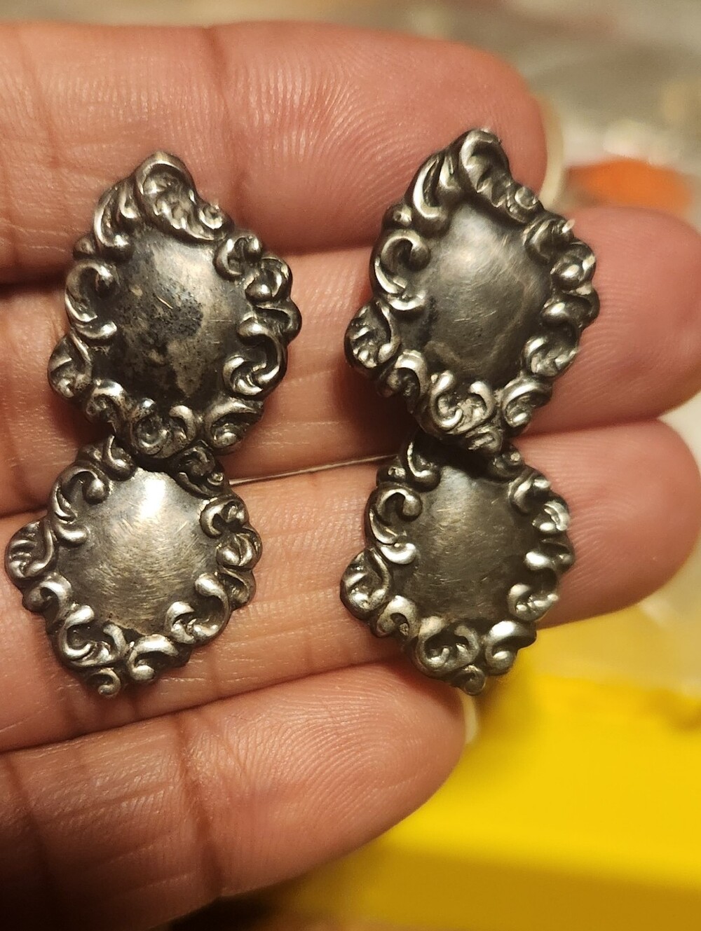 Vintage Sterling Silver Luggage Tag Repousse Dangle Drop Earrings